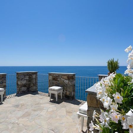 La Mala - Camere Di Charme Vernazza Eksteriør bilde